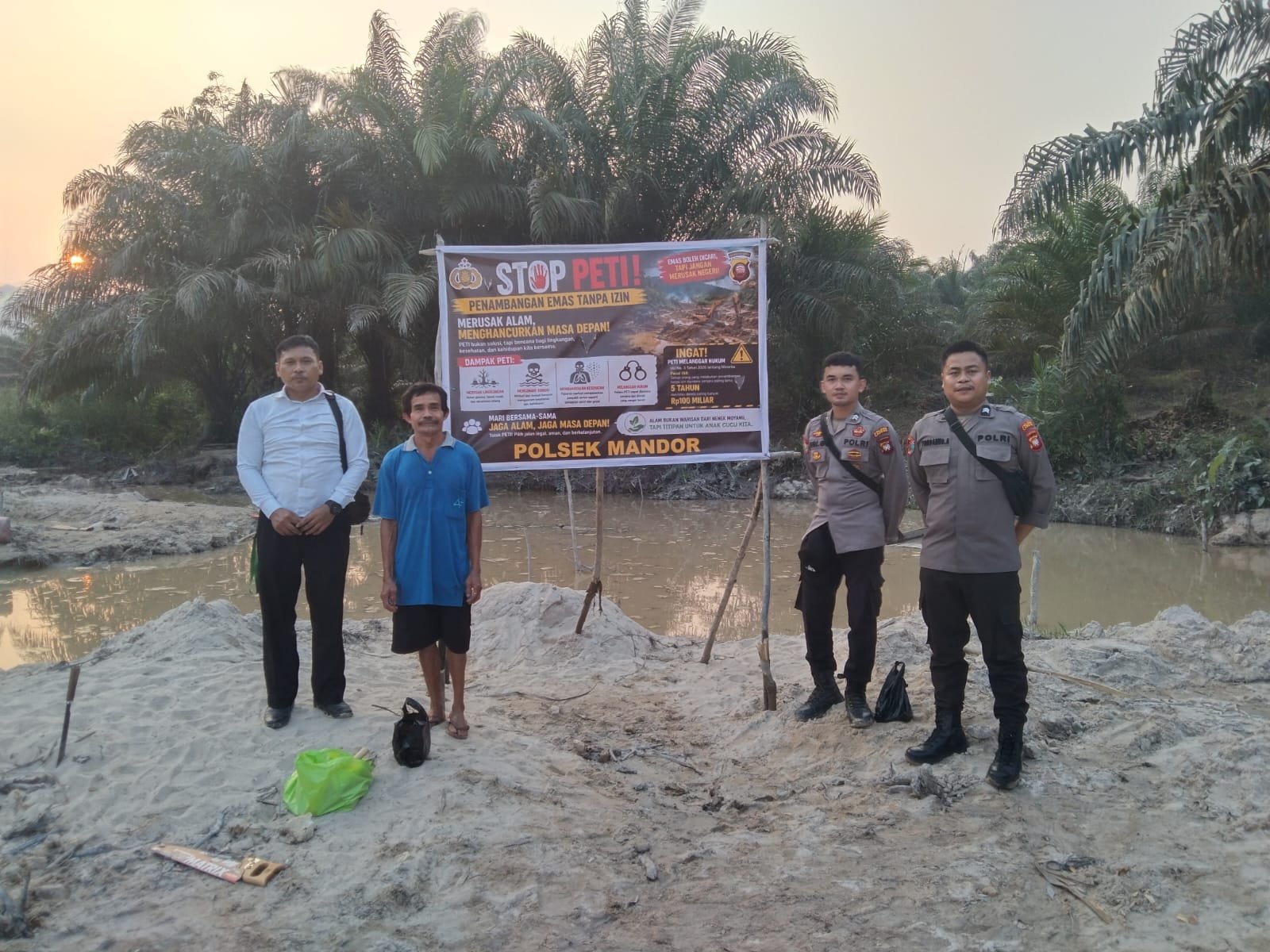 Bekas PETI 0,3 Hektare Disorot, Polsek Mandor Perketat Pengawasan.