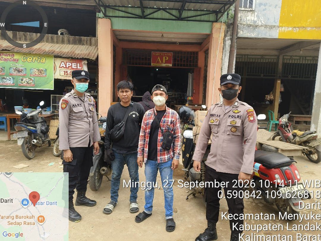 Tingkatkan Kewaspadaan, Pesan Samapta Polsek Menyuke Kepada Warga Saat Patroli Siang.